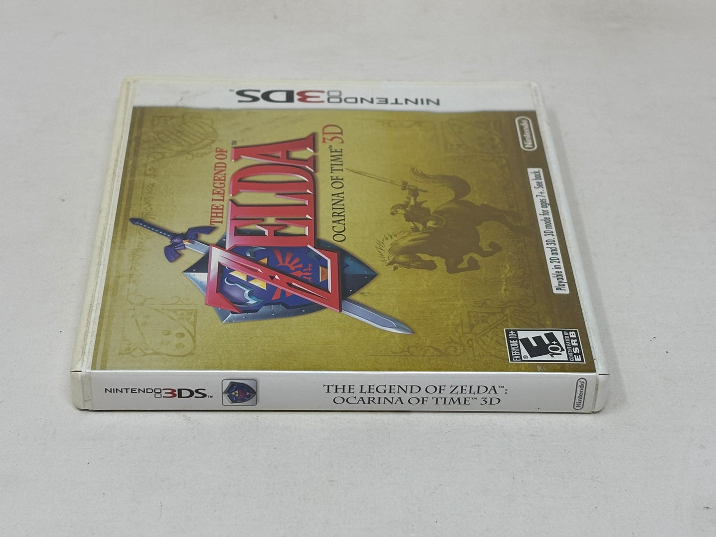 Nintendo 3DS - Legend of Zelda Ocarina of Time 3D - Complete