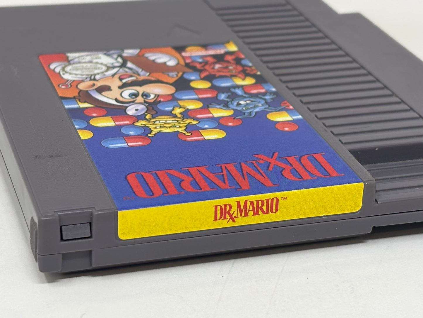 NES Nintendo - Dr. Mario - Complete