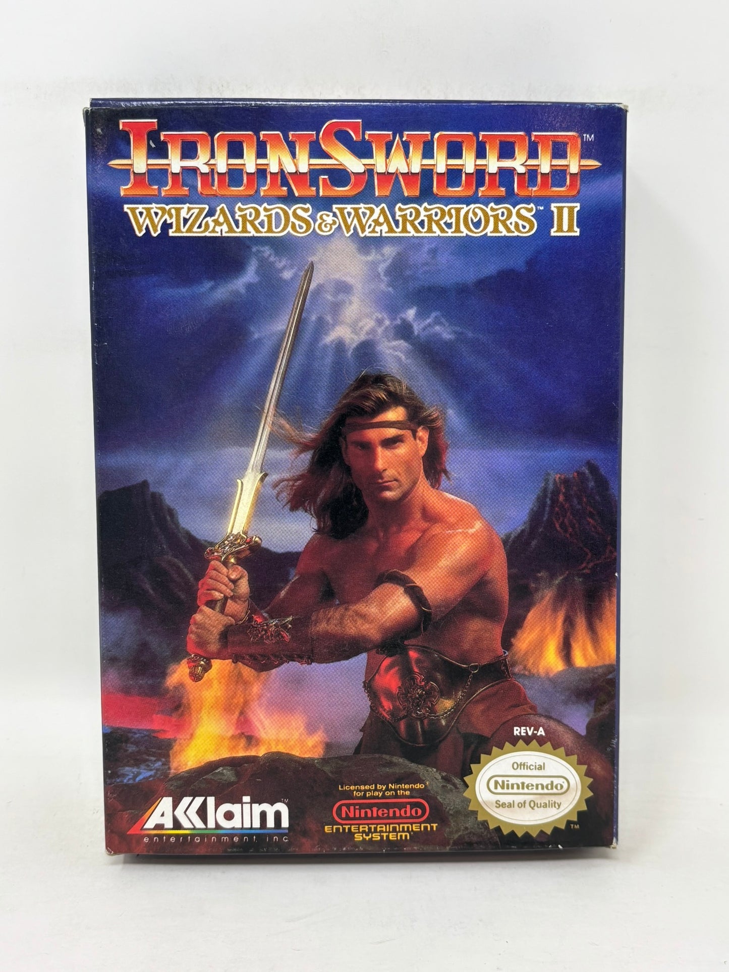 NES Nintendo - Iron Sword Wizards & Warriors II - Complete