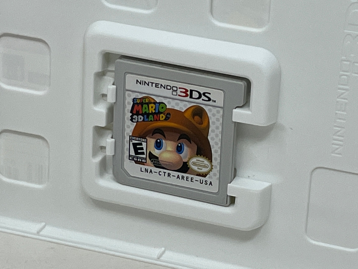 Nintendo 3DS - Super Mario 3D Land - Complete