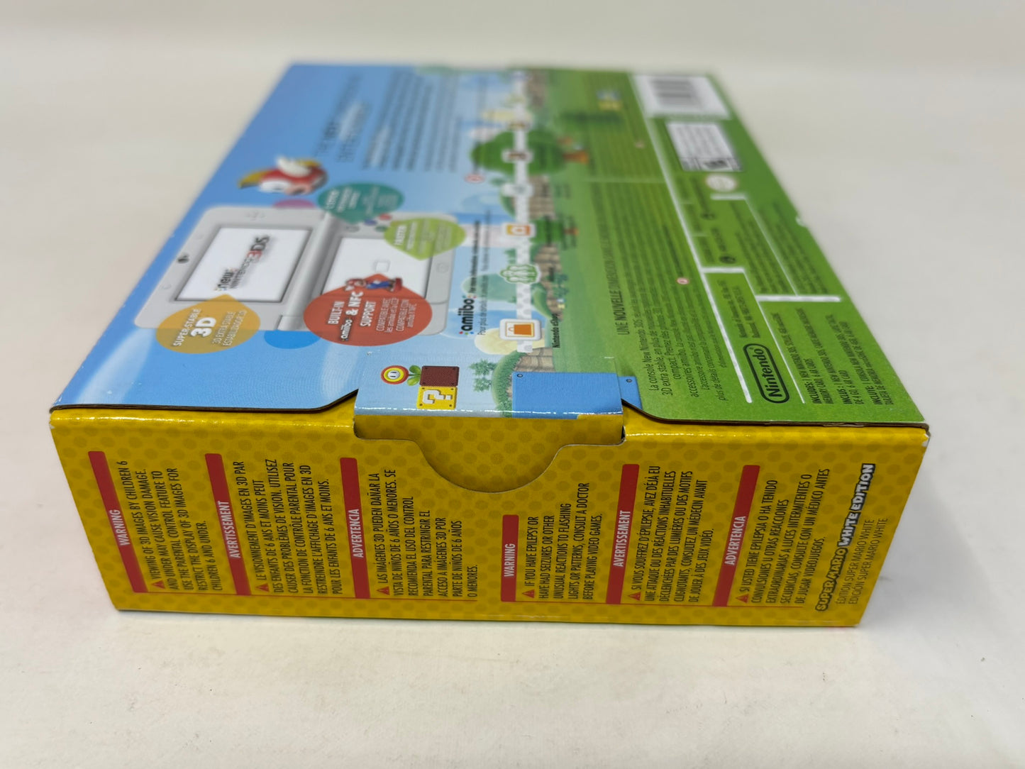 New Nintendo 3DS System White Mario Edition - Complete