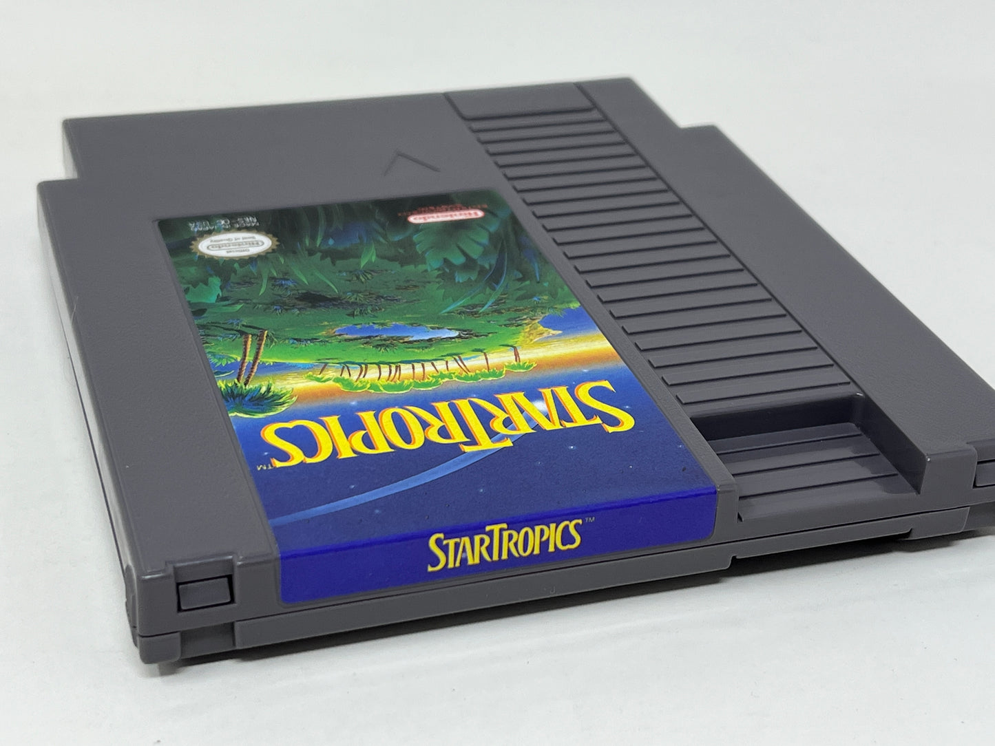 NES Nintendo - Star Tropics - Complete