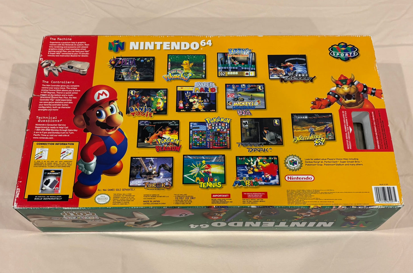 Nintendo 64 N64 - Toys R Us Limited Edition Gold Nintendo 64 System - Complete