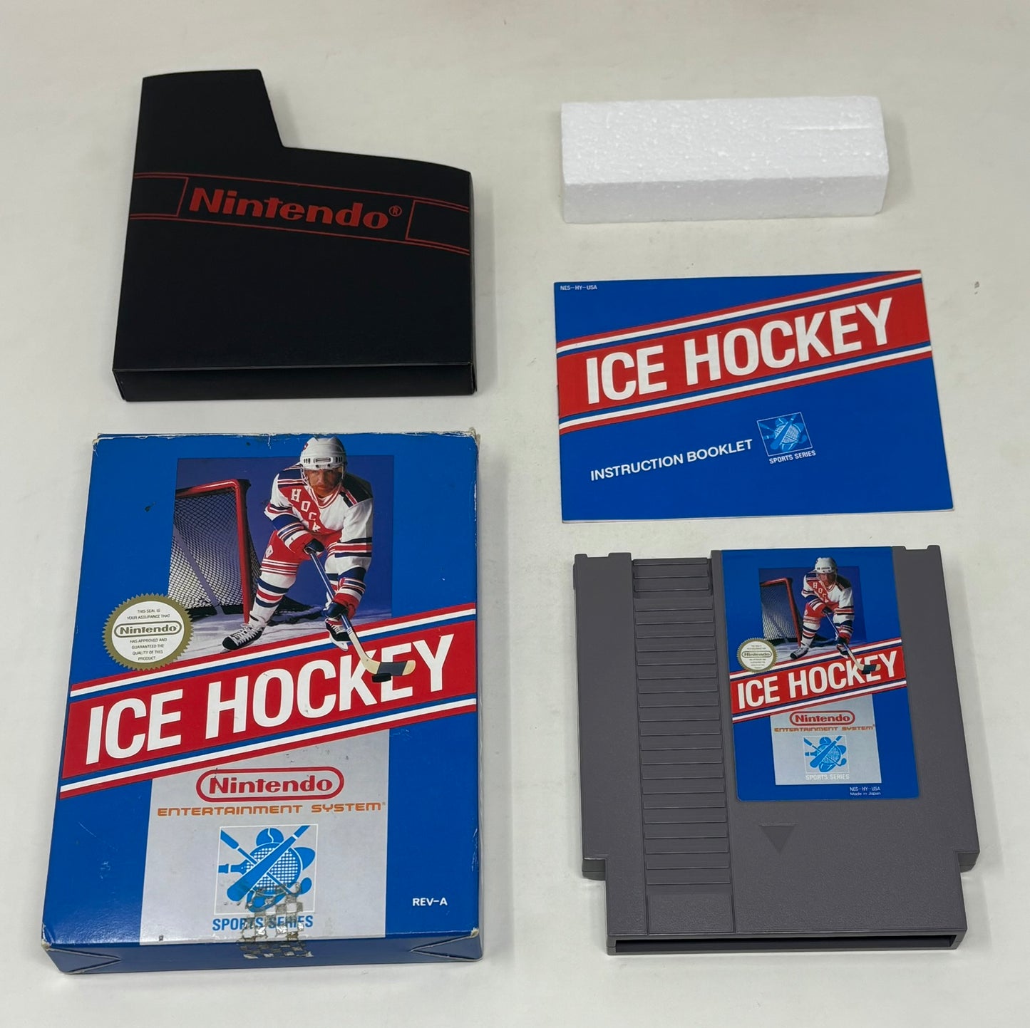 NES Nintendo - Ice Hockey - Tested