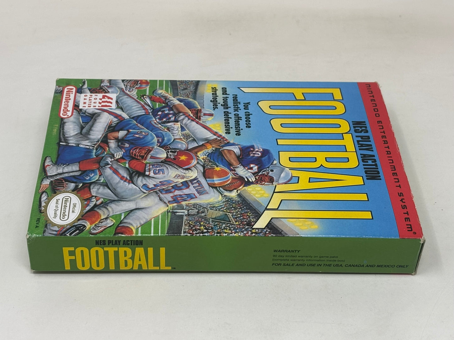 NES Nintendo - NES Play Action Football - Complete