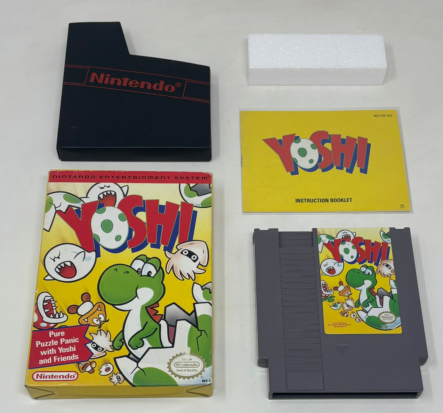 NES Nintendo - Yoshi - Complete