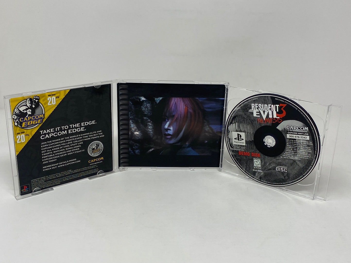 Sony PlayStation - Dino Crisis w/ RE3 Demo Disk - Complete