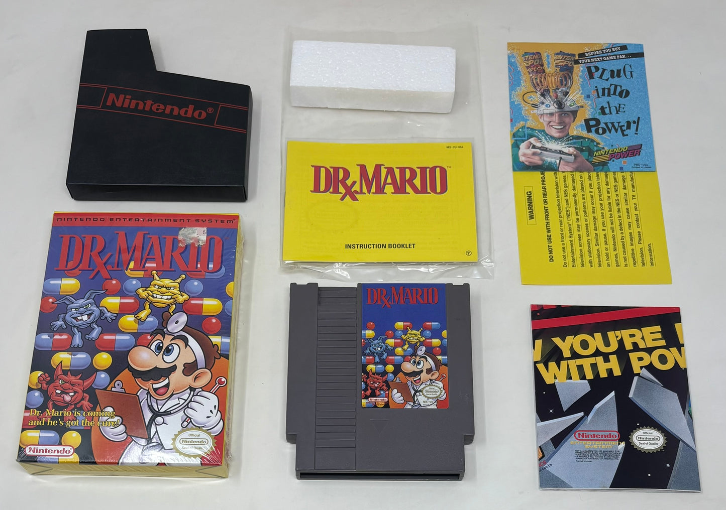 NES Nintendo - Dr. Mario - Complete
