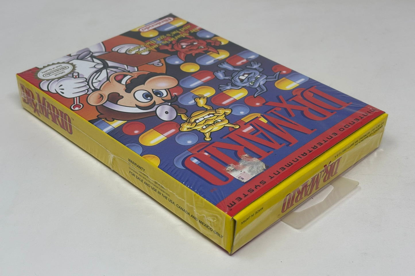 NES Nintendo - Dr. Mario - Complete