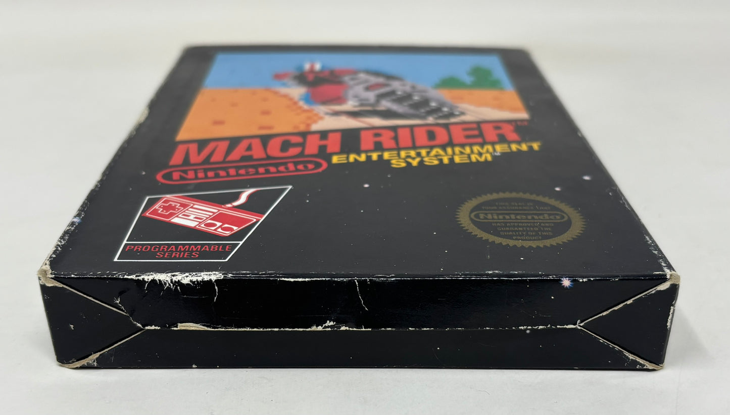 NES Nintendo - Mach Rider (5 Screw) - Complete