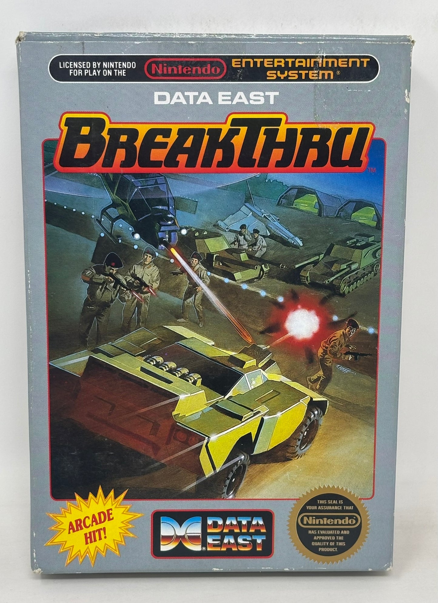 NES Nintendo - BreakThru - Complete