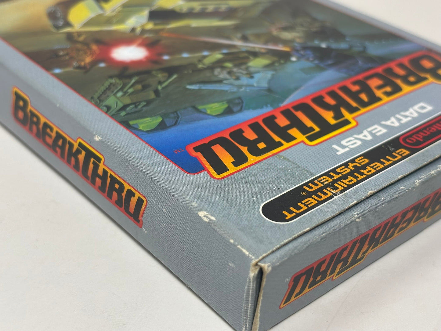 NES Nintendo - BreakThru - Complete