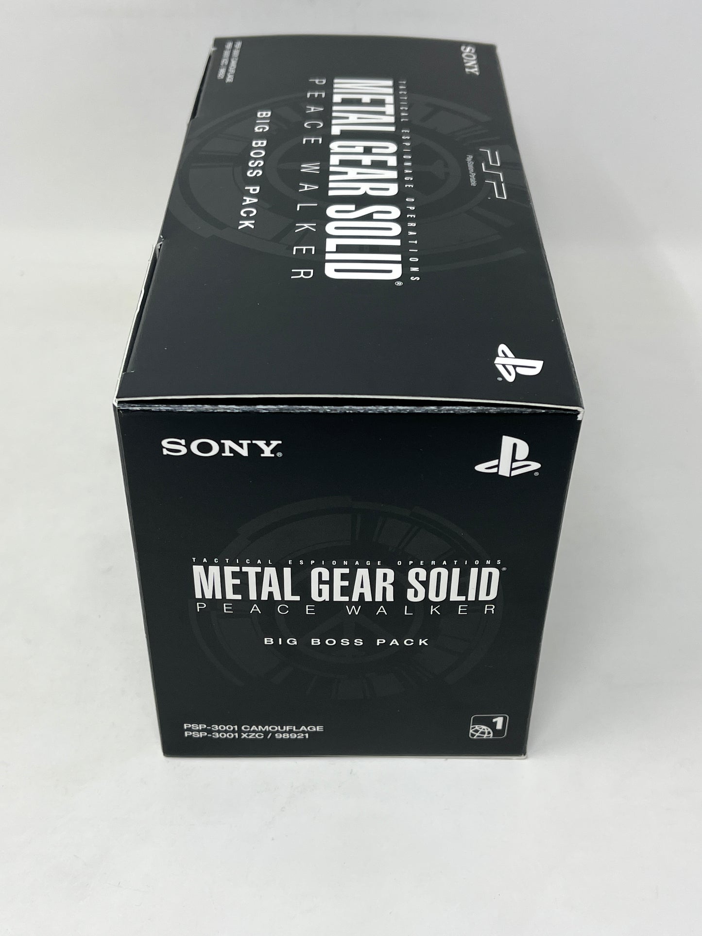 Sony PSP - Metal Gear Solid Peace Walker Big Boss Console Bundle w/ Extra - BRAND NEW