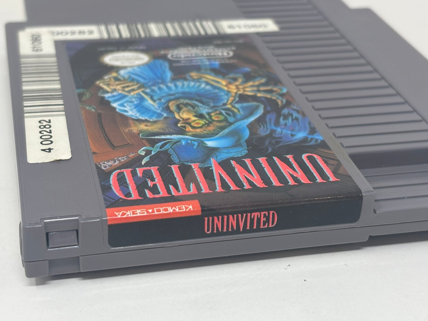 NES Nintendo - Uninvited - In Box