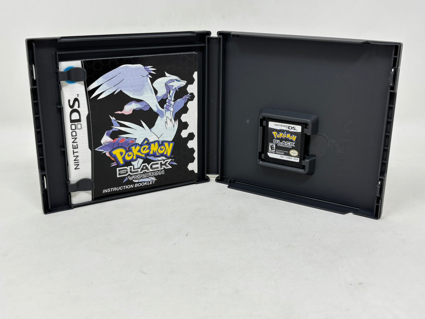 Nintendo DS - Pokemon Black Version - Complete