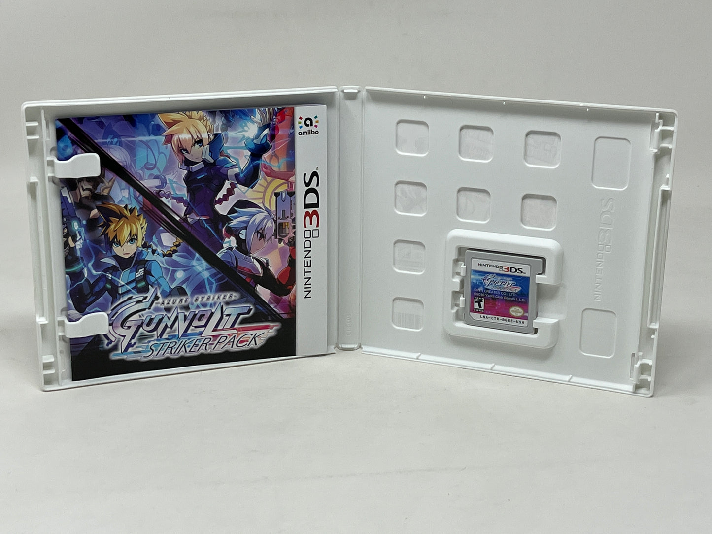 Nintendo 3DS - Azure Striker Gunvolt Striker Pack - Complete