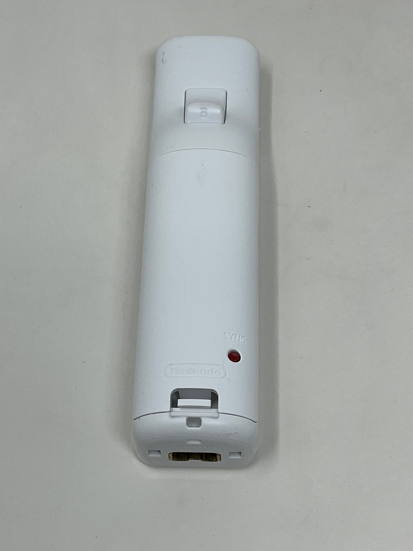 Nintendo Wii - Wii Mote w/ Nunchuk - White