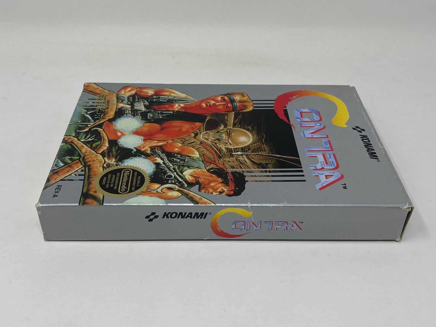 NES Nintendo - Contra - Complete in Box