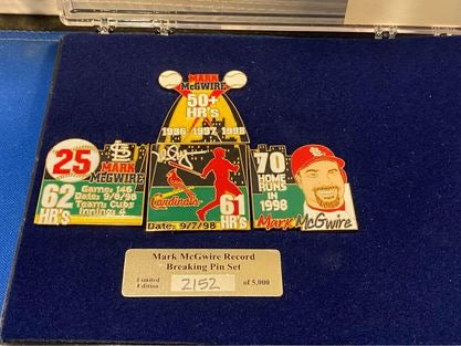 1998 Mark McGwire St Louis Cardinals 70th Home Run Season Collectors Pin Set #2152/5000