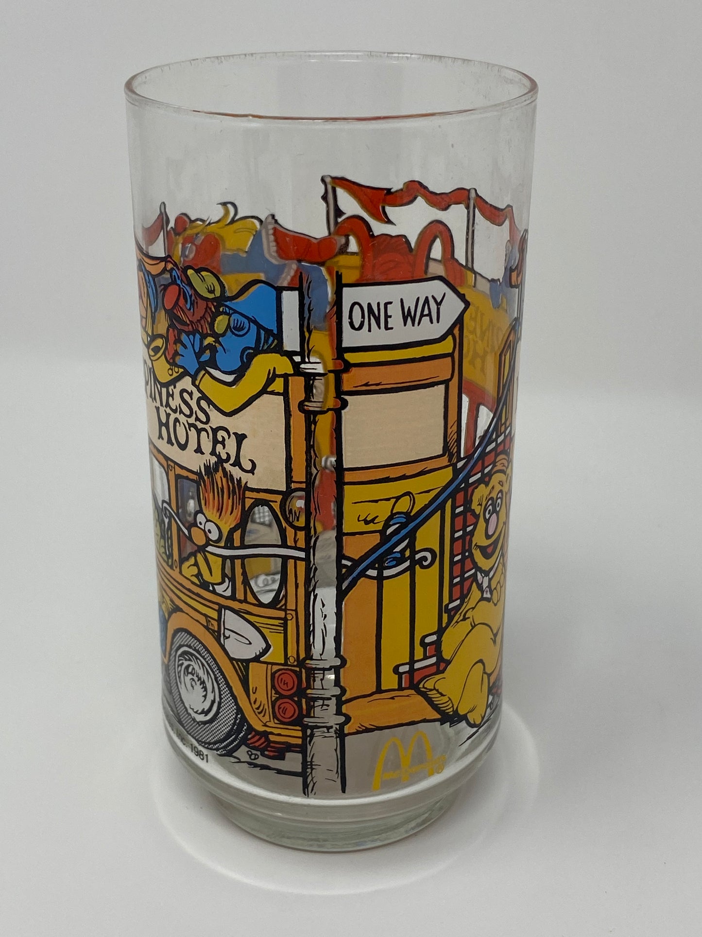 Vintage 1981 The Great Muppet Caper McDonald Promo Glass.