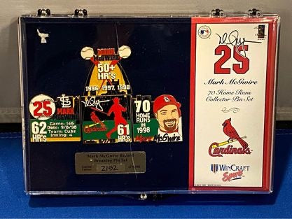 1998 Mark McGwire St Louis Cardinals 70th Home Run Season Collectors Pin Set #2152/5000